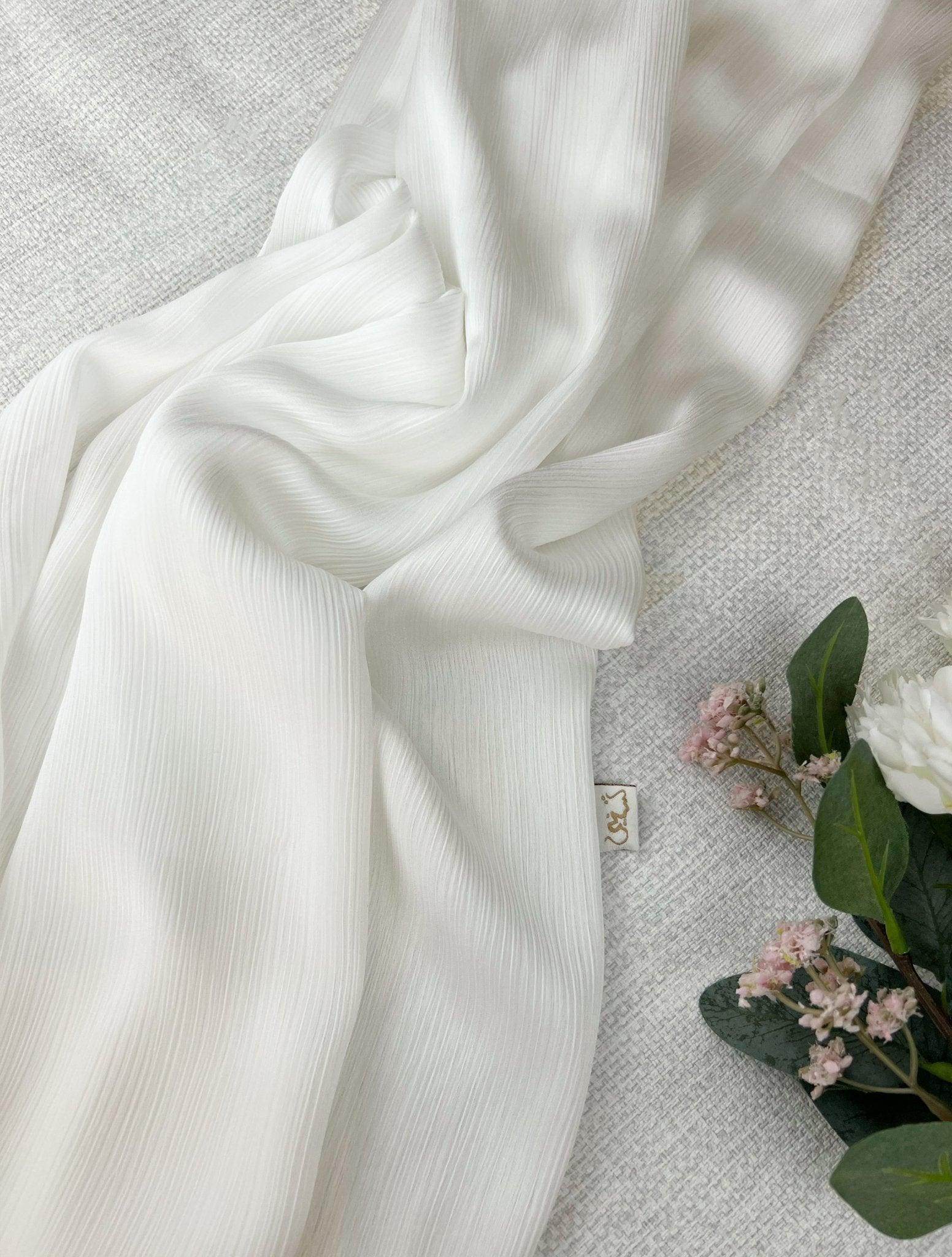 Elegant Off-white Hijab - fusionstore.ae