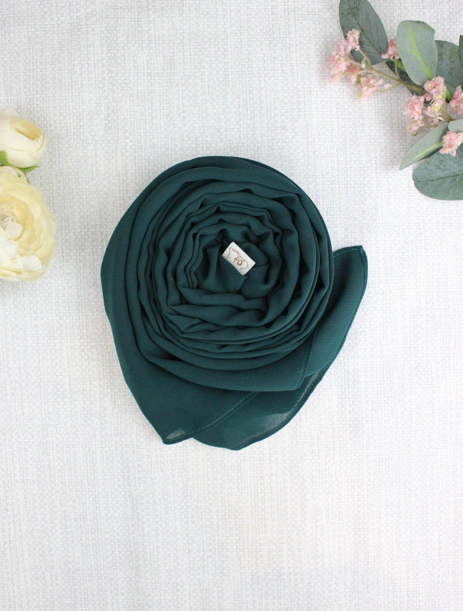 Hunter Green Scarf Hijab - fusionstore.ae