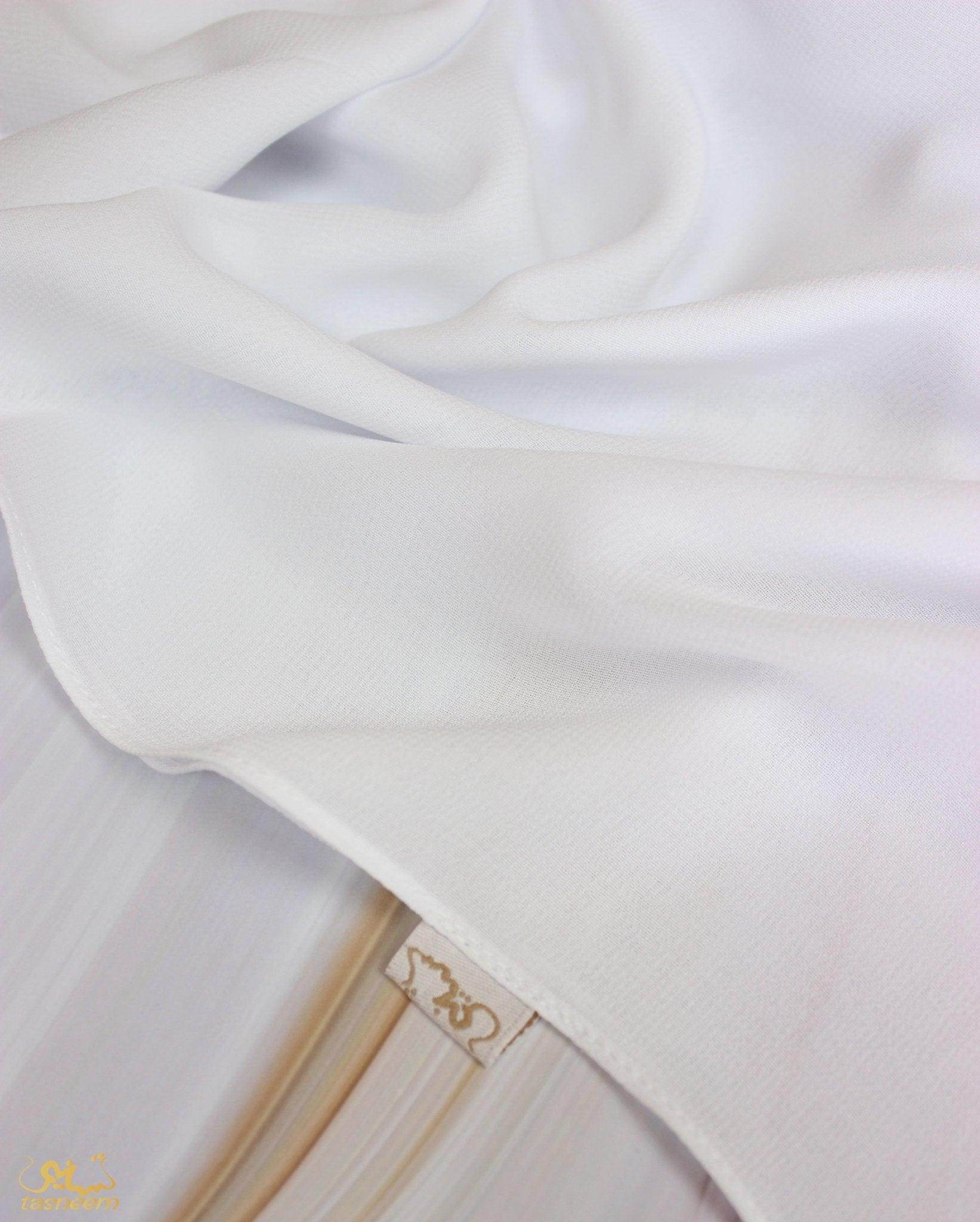 White Scarf Hijab - fusionstore.ae