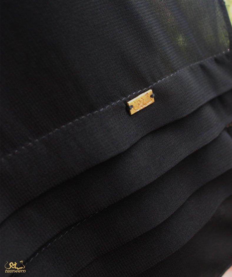Wide Pleats Hijab - fusionstore.ae